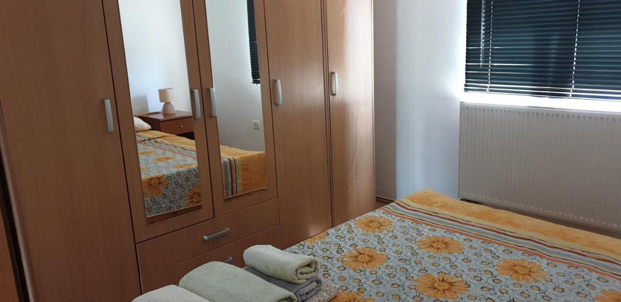Apartments Nena 3* Ližnjan Kültér fotó