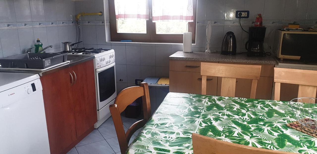Apartments Nena 3* Ližnjan Kültér fotó